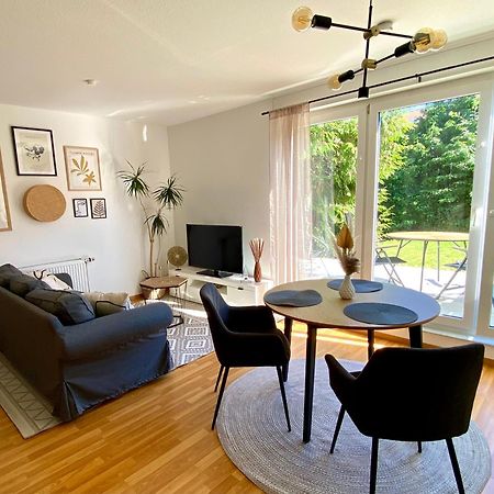 Stilvolles Appartement เยนา ภายนอก รูปภาพ